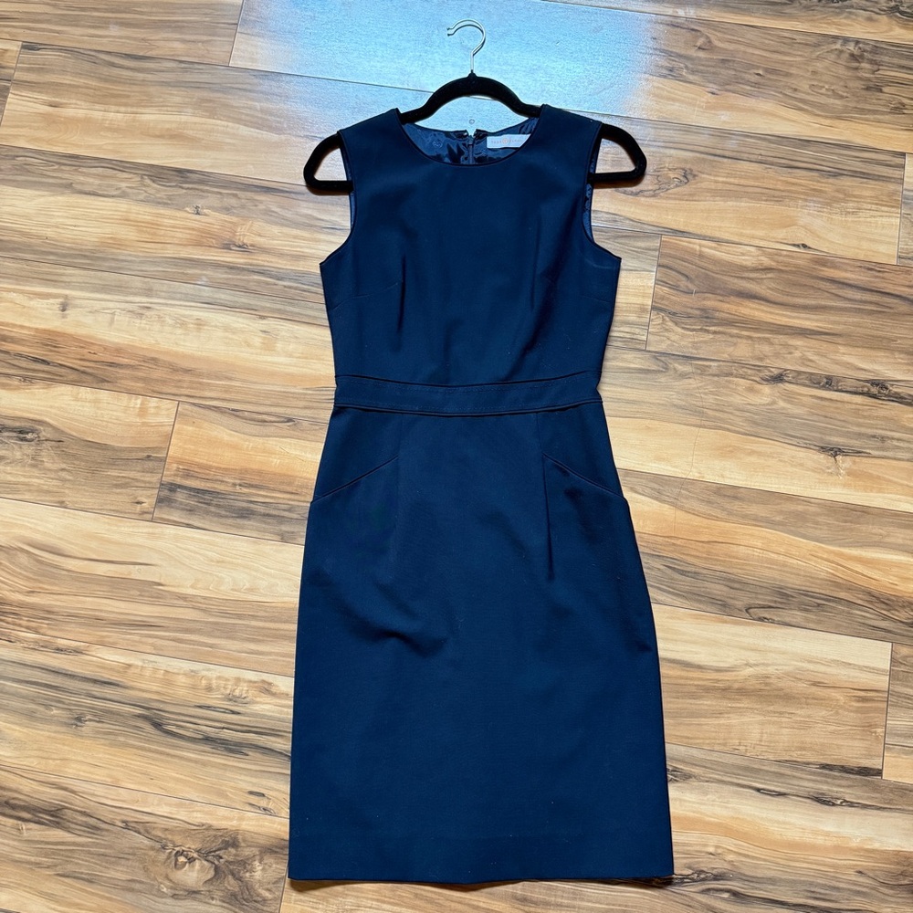 Tory Burch Sleeveless Wool Blend Sheath Dress in Navy